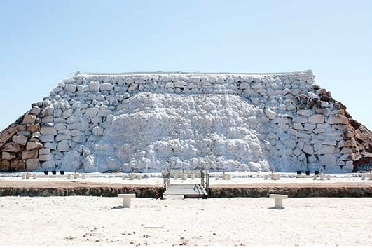 آبشار نمکی پتاس اصفهان؛ جاذبه طبیعی و دیدنی