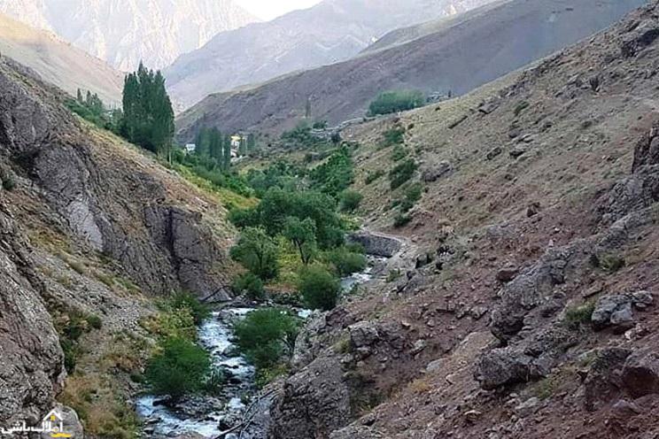 روستای لالان؛ طبیعت بی نظیر در فشم تهران